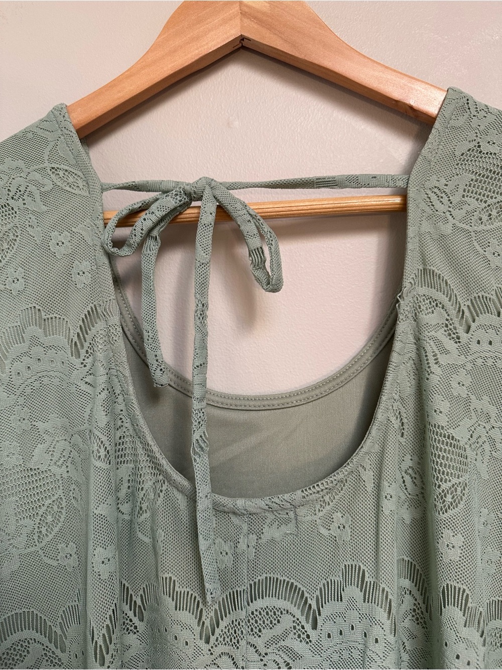 Altar’d‎ State Mint Green Lace Bell Sleeve Mini Dress Tie Back Women’s Small - Picture 8 of 15